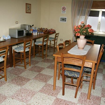 Salento Al Mare Bed and Breakfast Taviano  Buitenkant foto