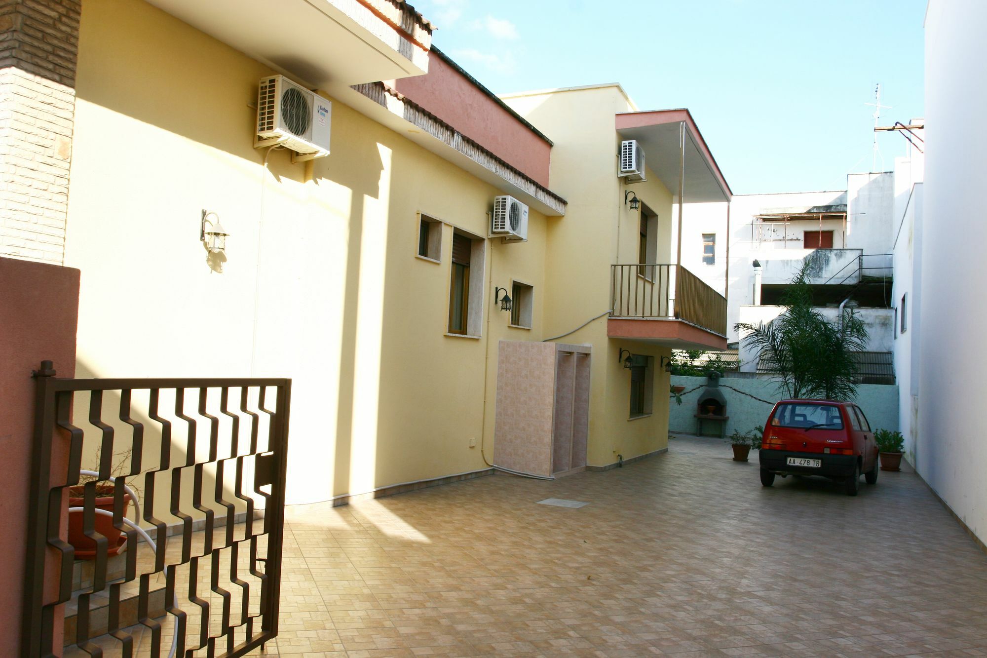 Salento Al Mare Bed and Breakfast Taviano  Buitenkant foto